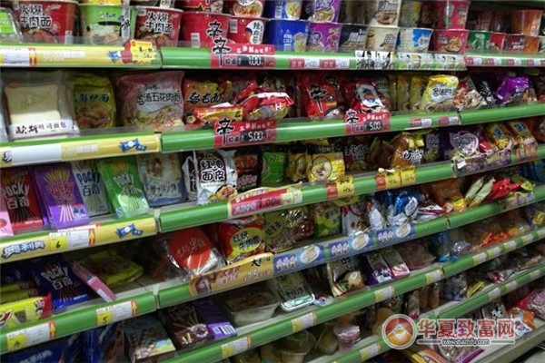 实地逗号便利店加盟